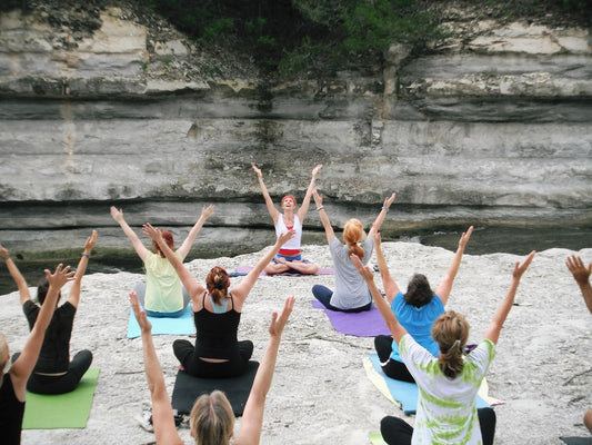5 WAYS TO BRING CREATIVITY INTO YOUR YOGA CLASS