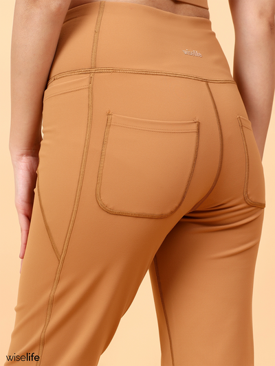 Wise Active Flare Pants (Brown)