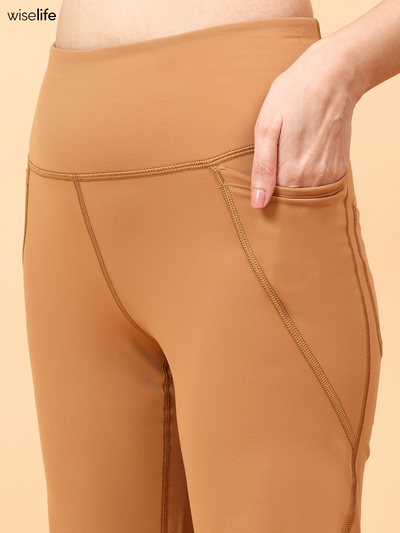 Wise Active Flare Pants (Brown)