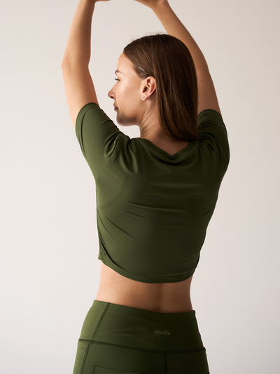 Wise Active Crop Top (Olive green)