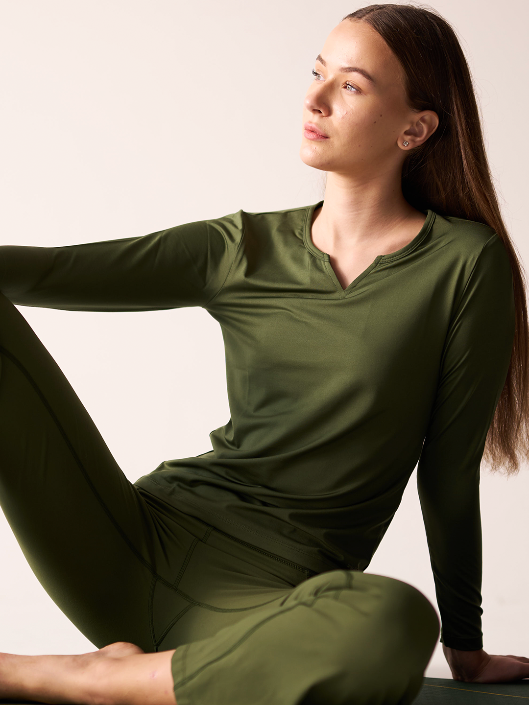 Wise Full Sleeve Yoga Top (Olive green)