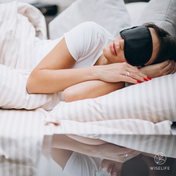Mulberry Silk Eye Mask (Green + Black)